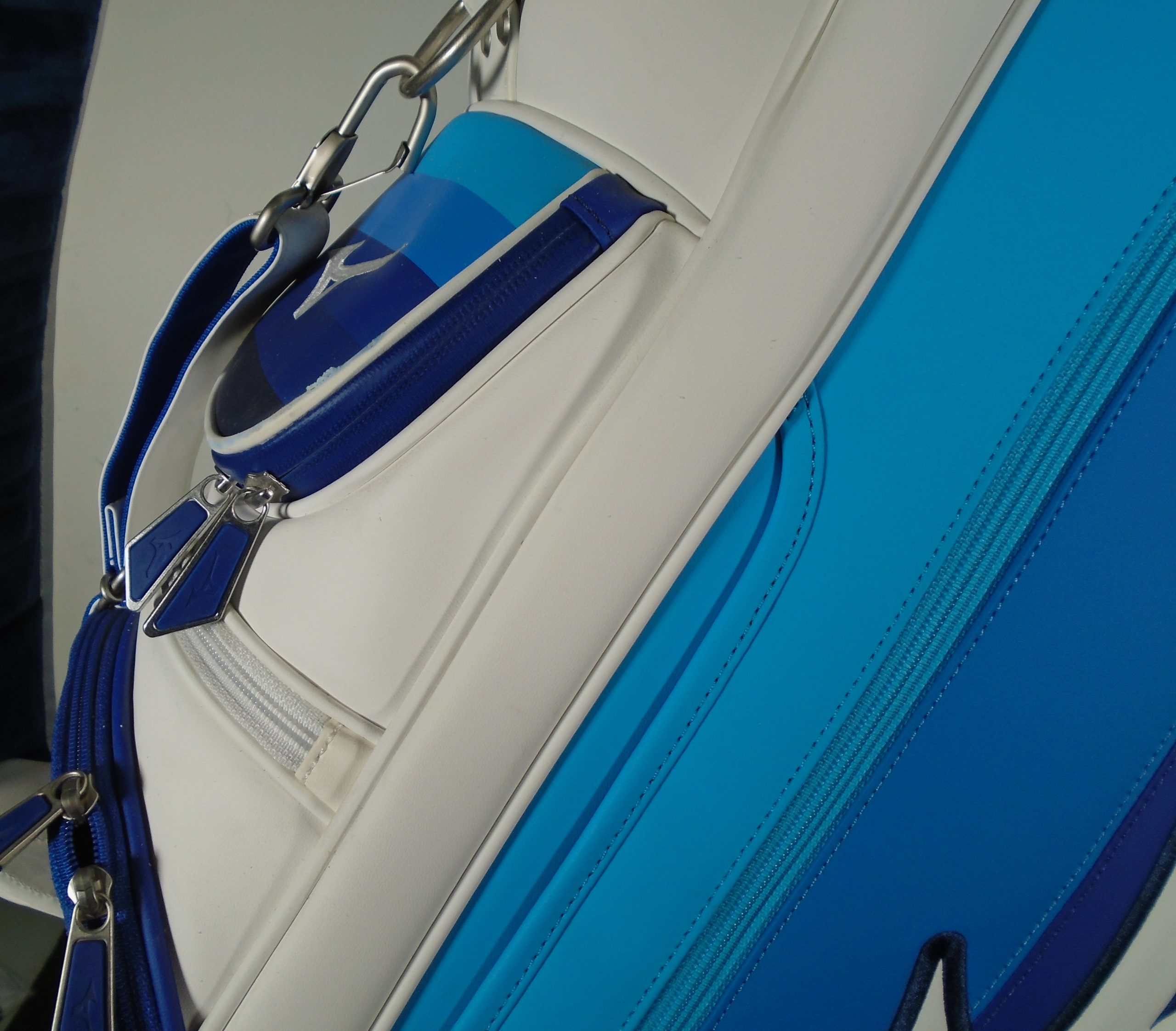 Mizuno Staff Cart Bag, Excellent Condition - Image 4